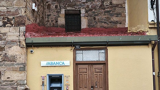 Aumentan los habitantes sin servicios bancarios directos en León