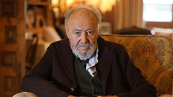 Muere Alejandro Royo-Villanova, medio siglo presidente de El Norte y figura de la Transición