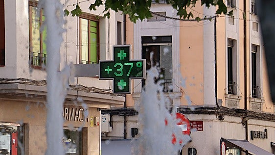 La lluvia refrescará el ambiente en un caluroso y tormentoso sábado en León
