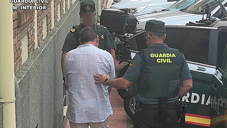 Detenido por amenazar de muerte con un arma blanca al propietario de un bar en Cistierna