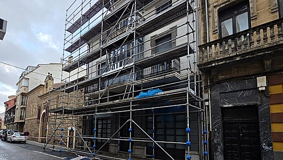 La Casa de Doña Josefina, uno de los edificios más emblemáticos de La Bañeza, se restaura