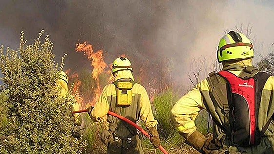 La Junta encarga a Tragsa dos cuadrillas de incendios para dar servicio a 19 pueblos de León
