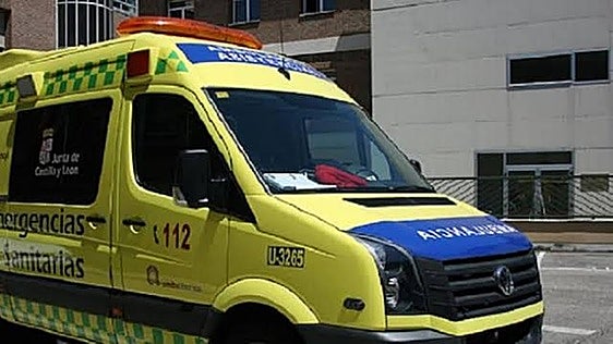 Dos heridos en una colisión por alcance entre un turismo y una furgoneta en Vega de Valcarce