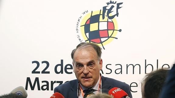 Tebas, durante la Asamblea. 