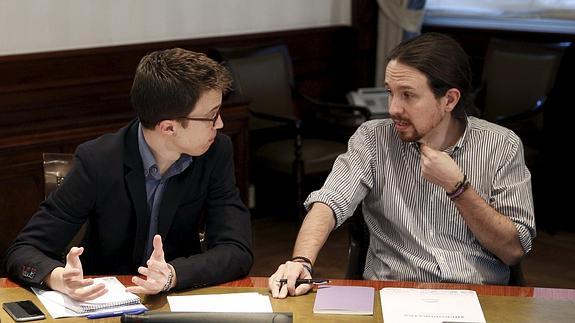 Íñigo Errejón y Pablo Iglesias.