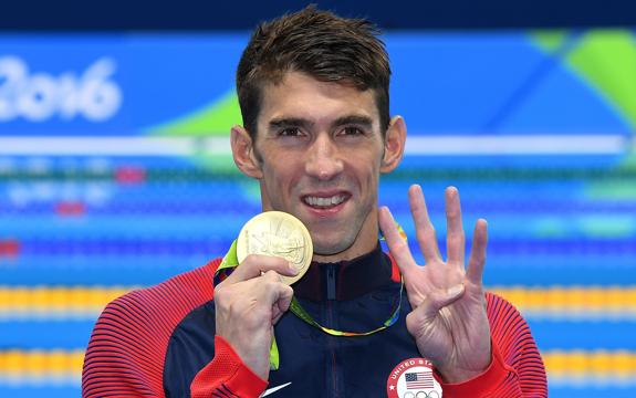Phelps, con su cuarta medalla de oro. 