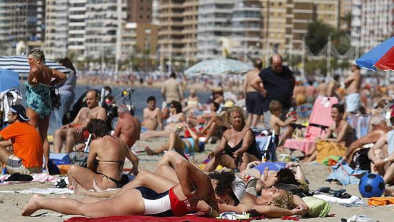 Turistas en Benidorm.