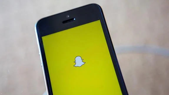 Logo de Snapchat en un teléfono móvil. 