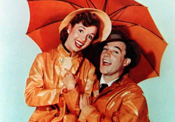 Gene Kelly y Debbie Reynolds. 