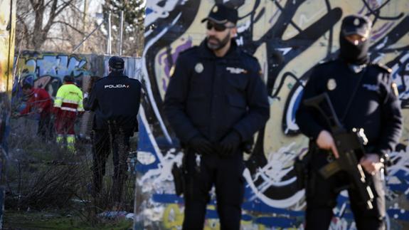 Varios agentes de la Policía Nacional.