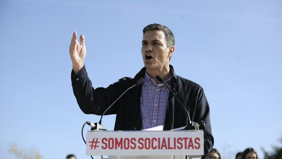 Pedro Sánchez en campaña por las primarias.