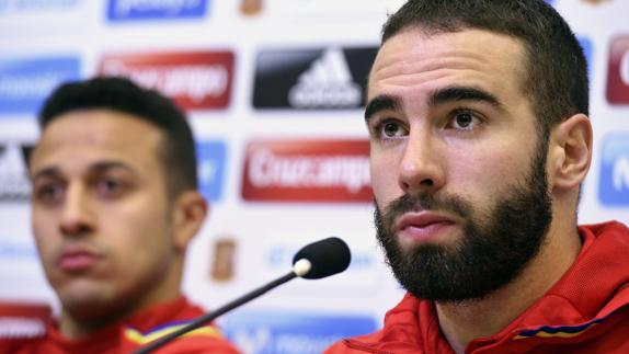 Dani Carvajal tras el entrenamiento en la Ciudad Deportiva de Las Rozas.