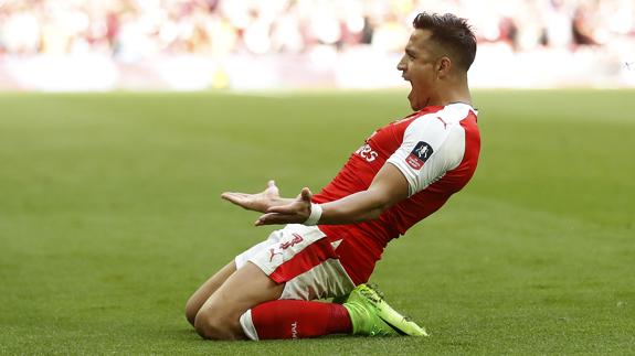 Alexis celebra el gol del triunfo. 