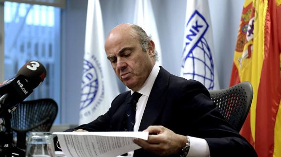 El ministro de Economía de España, Luis de Guindos.