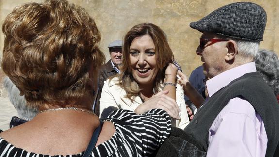 Susana Díaz ha compartido esta mañana un desayuno con militantes "con raíces extremeñas" de Sant Boi de Llobregat. 