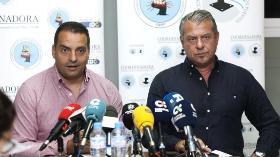 Representantes de los estibadores en la rueda de prensa.