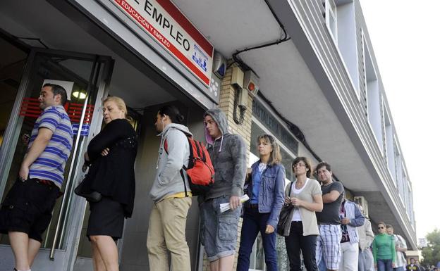 El mejor mayo de la serie histórica crea 223.000 empleos