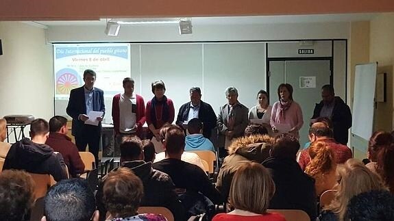 Convivencia y formación para celebrar el Día Internacional del Pueblo Gitano en Valencia de Don Juan