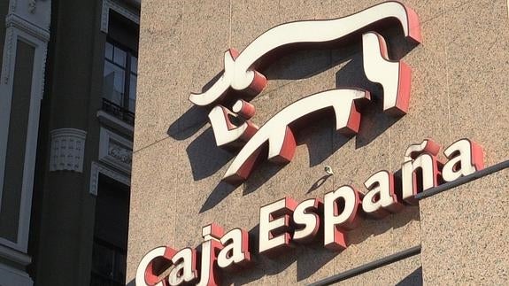 Ceiss anuncia el cierre de 42 oficinas.