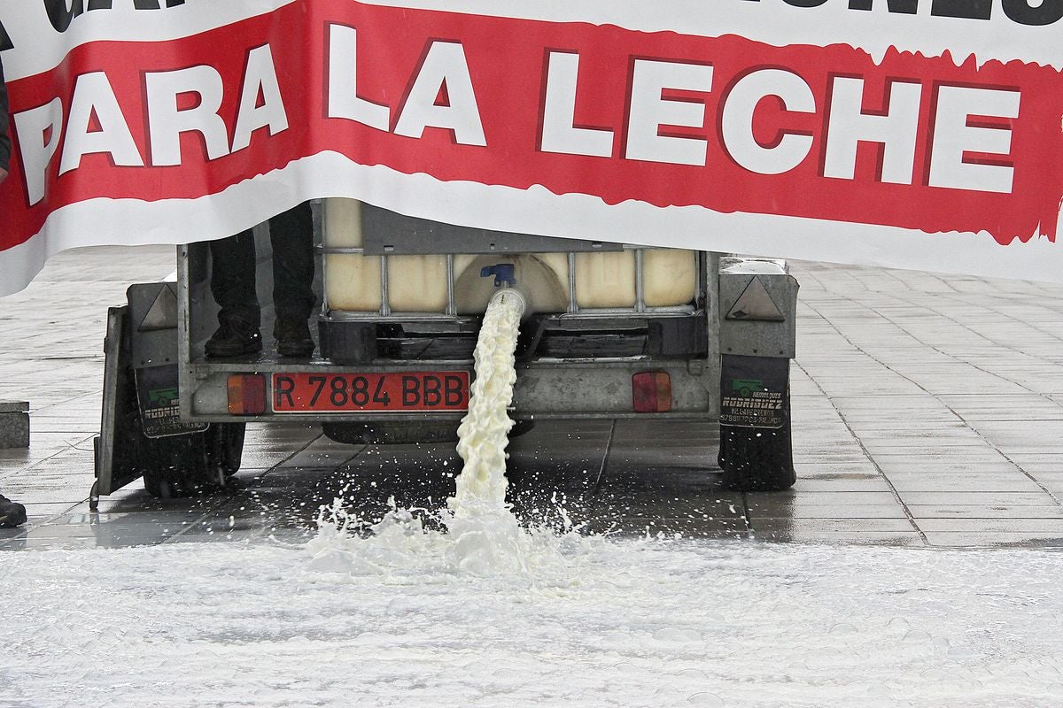 Imagen de una de las protestas ante la Junta.