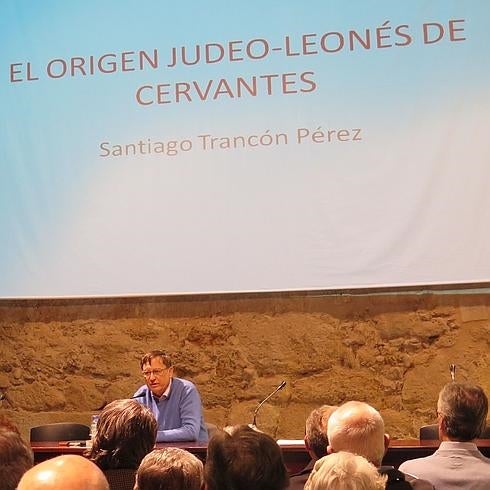 Santiago Trancón, durante la ponencia. 