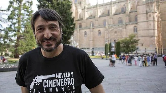 El actor Carmelo Gómez participa en el coloquio 'Cine negro, actor en blanco' dentro del XII Congreso de Novela y Cine Negro que se desarrolla en la Universidad de Salamanca
