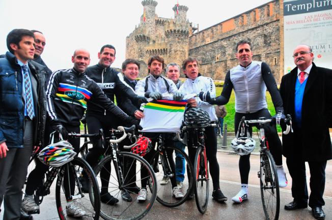 Presentanción del Mundial con varias figuras