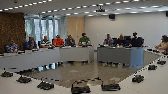 El nuevo concejal de Juntas Vecinales de Villaquilambre presenta el nuevo plan de Juntas 2016