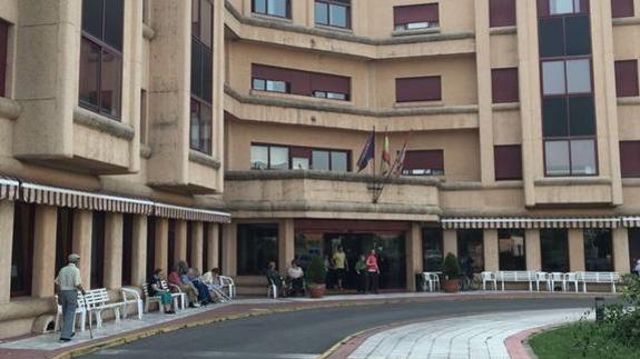 Se estudia la existencia de salmonella entre trabajadores sanos de la Residencia Mixta de Mayores de Flores del Sil