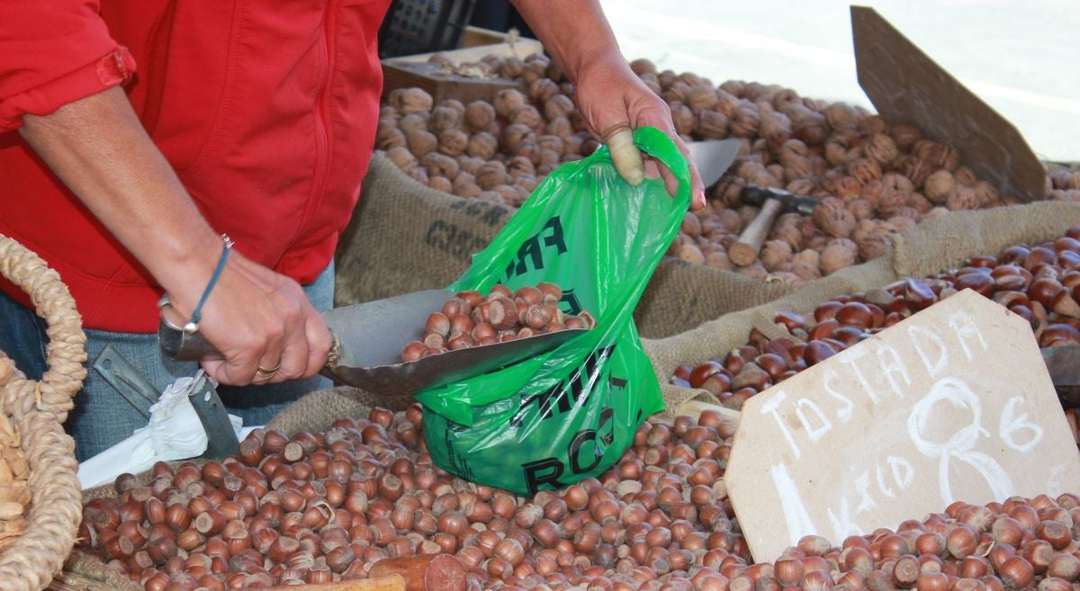 Las avellanas son el producto estrella de estas fiestas.