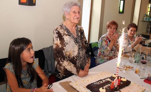 Áurea García celebró este miércoles sus 103 años. 