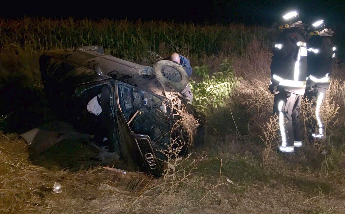 Imagen del vehículo tras el accidente.