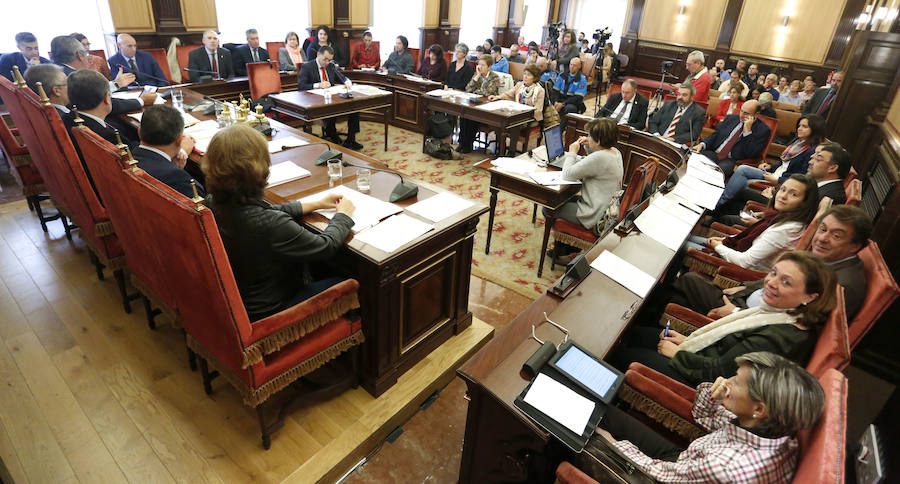 Pleno ordinario de octubre en el Ayuntamiento de León. 