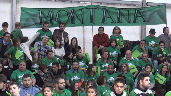 Corro de lucha Montaña-Ribera. 