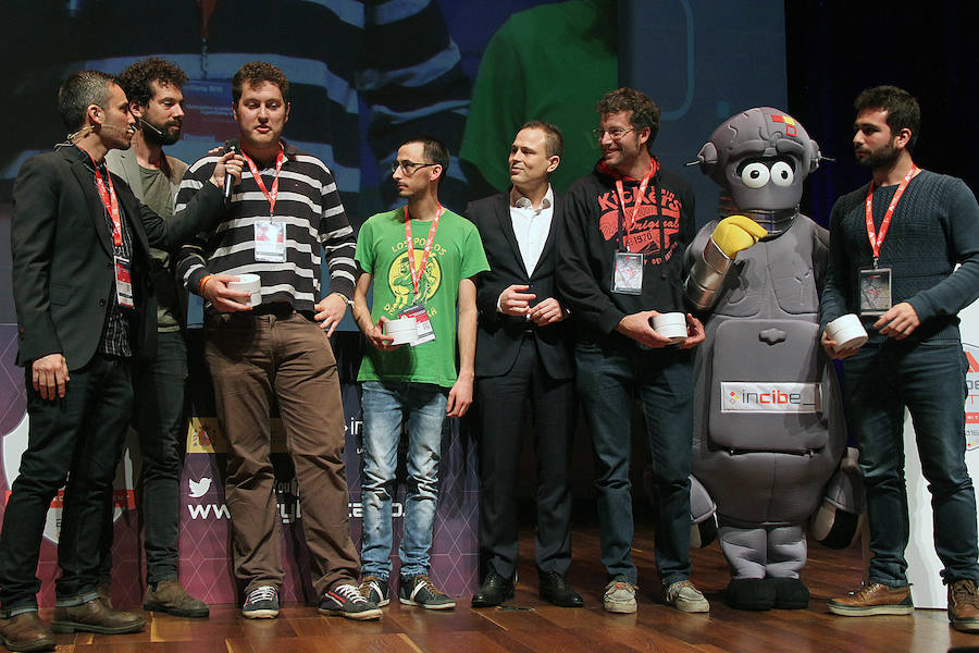 Entrega de premios en el Cybercamp. 