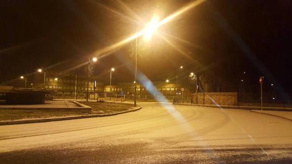 La capital vio el primer 'manto blanco' del año.