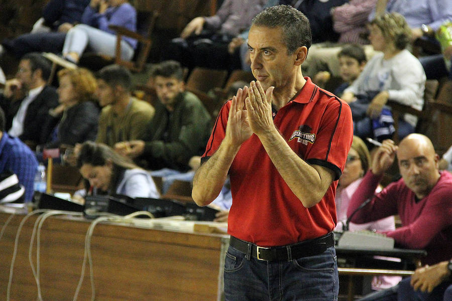 Los colegiales esperan que la primera vuelta haya servido de acicate para los indecisos.