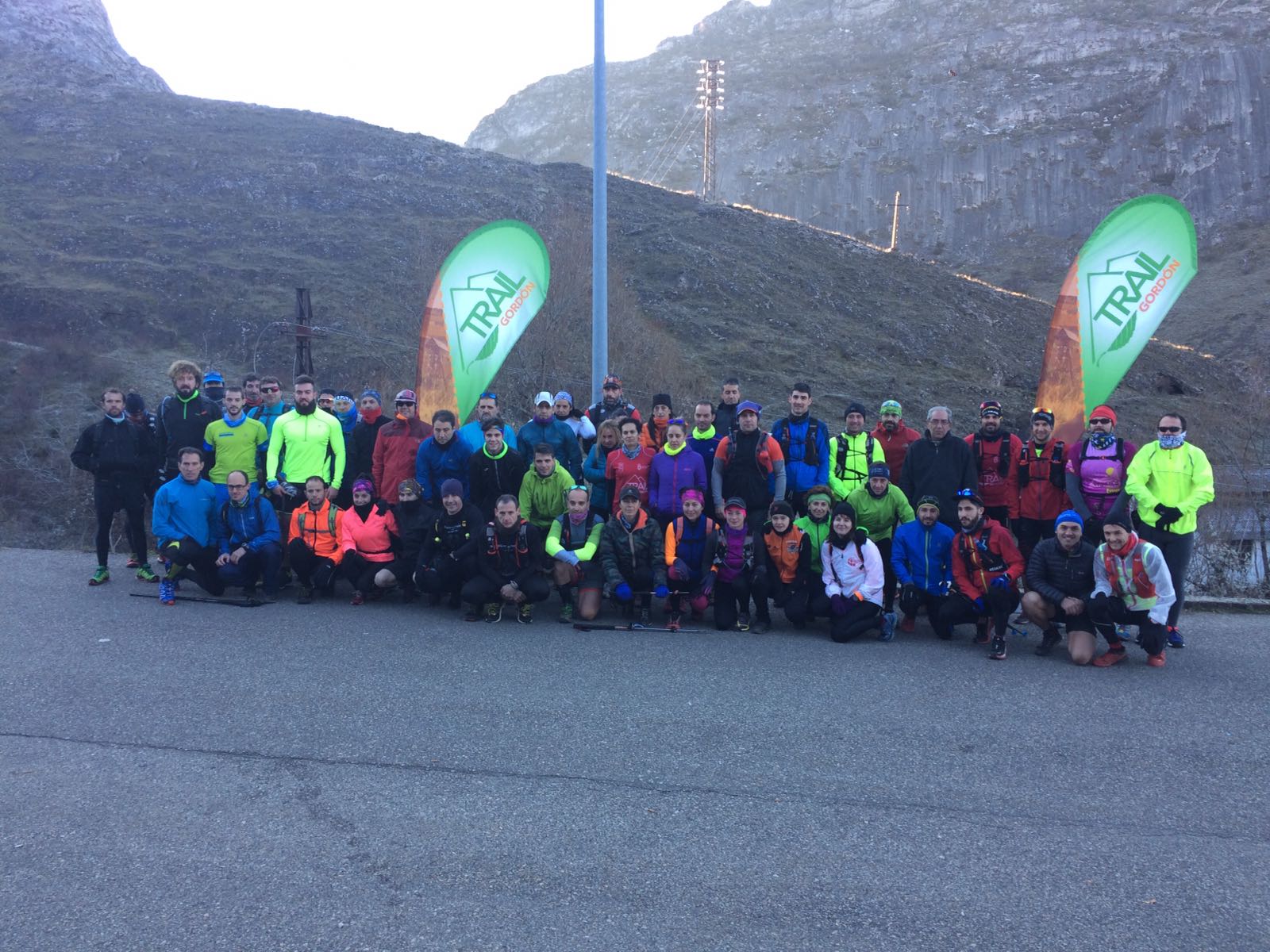 Foto de familia de los participantes en la quedada.