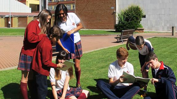 •El centro amplía su oferta en idiomas.