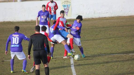 El cuadro morado, en una acción ante el Tordesillas.