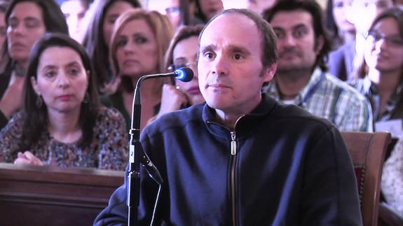 Miguel Ángel se acoge a su derecho a no declarar. 