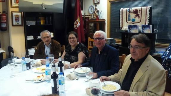 Mercedes G. Rojo, protagonista en el Día del Libro en la Casa de León en La Coruña