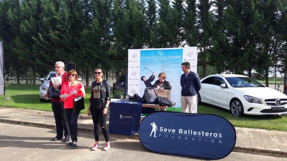 Algunos de los ganadores del torneo.