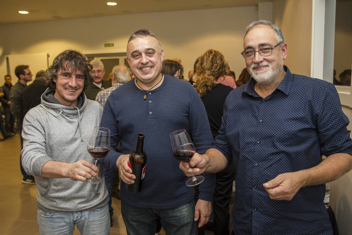 Los ganadores de la octava edición del Rally recibieron sus premios y disfrutaron de un vino de Rioja entre amigos..
