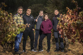 Carlos Sánchez, Ricardo Fernández, José Gil, Vicky Fernández y David Fernández, en Bardallo.