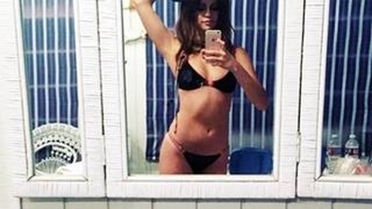 Fotos: Las famosas no dejan el bikini ni en invierno