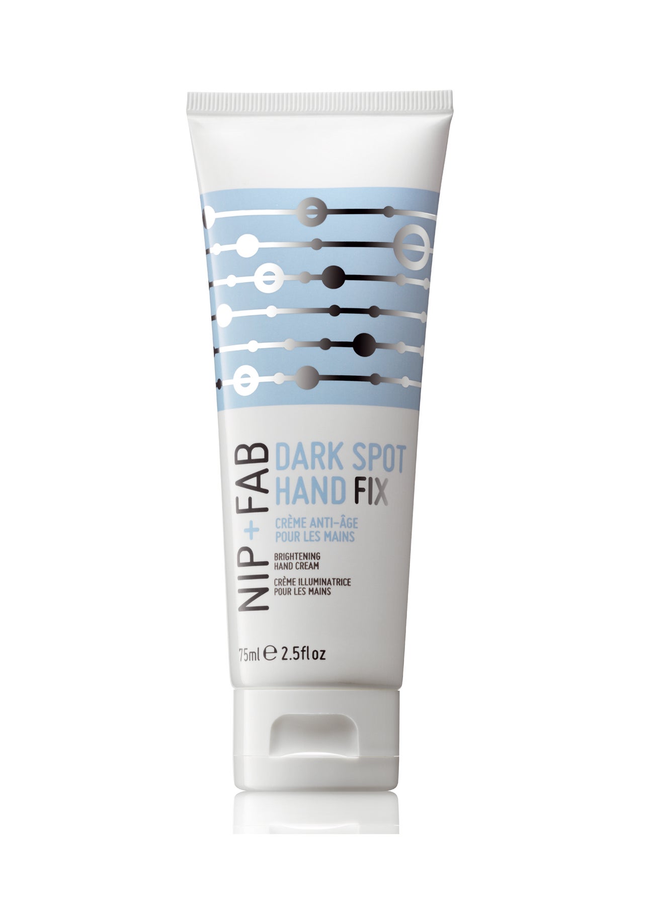 Esta fórmula de doble acción ilumina el tono cutáneo, borra las manchas de la edad y rellena la piel seca de las manos, quedando muy suaves. Con un aroma de almendras amargas, contiene Aquaxyl, que aporta hidratación 24 horas y animoácidos, para iluminar y revitalizar de manera eficaz la piel. Con una mezcla de aceites naturales para nutrir e hidratar la piel fatigada. (Precio: 9,95€ en El Corte Inglés y Bodybell).