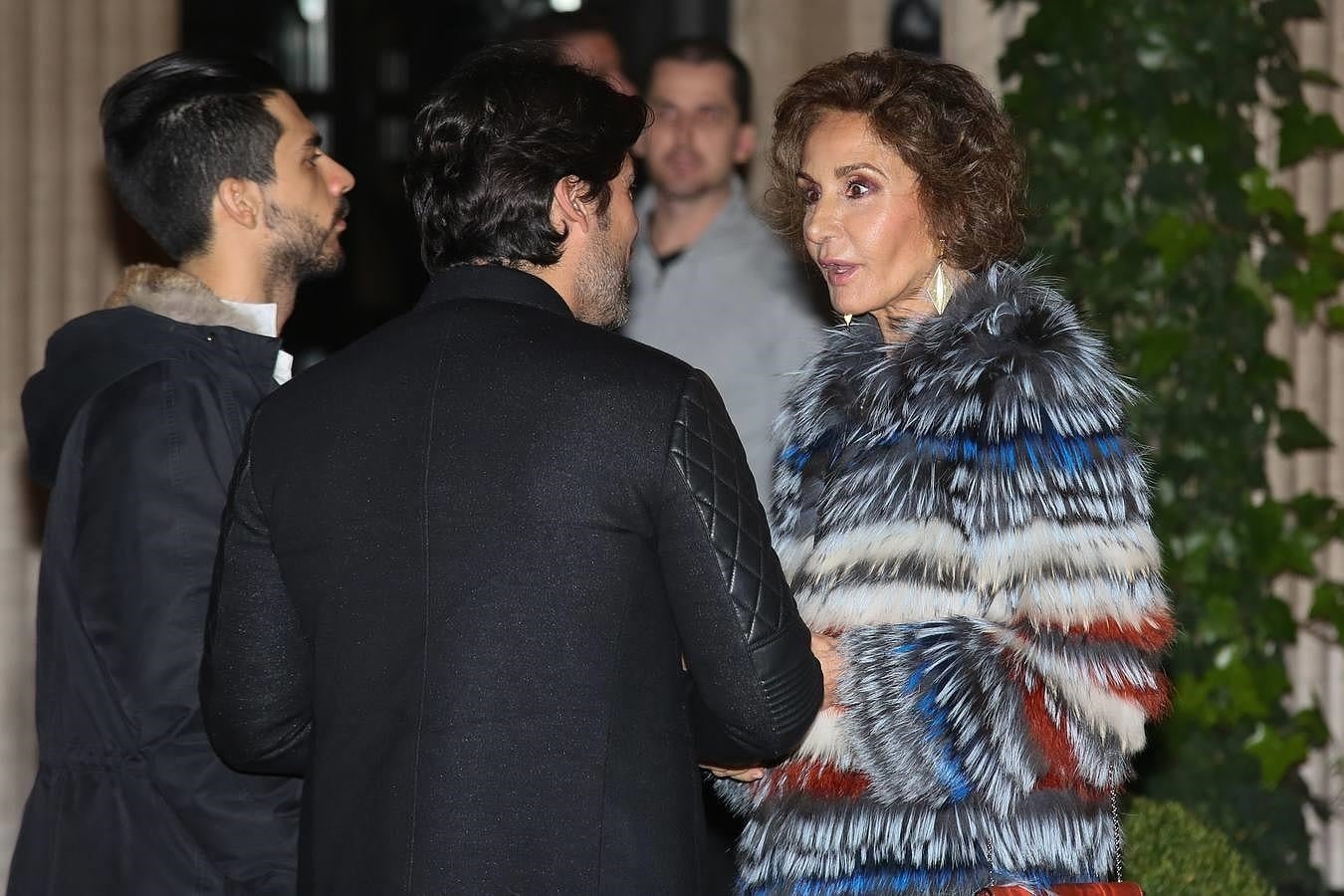 La española no se perdió el desfile de Versace