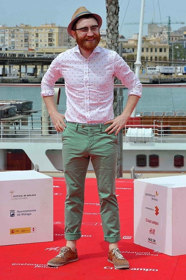 El actor, con su característico look 'hipster'.