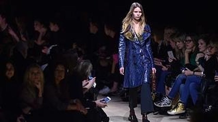Fotos: La colección febrero 2016 de Burberry en Londres